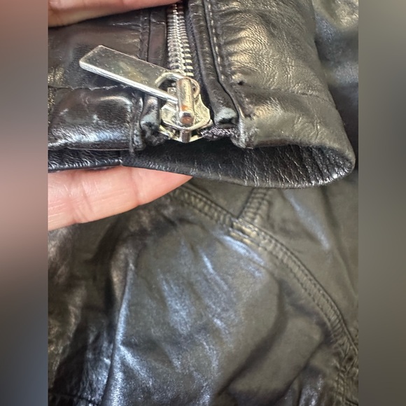 D73 Black Leather Biker Jacket Woven Leather Women’s Size M - Picture 14 of 15